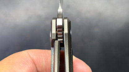Miguron AM8 Ameight Morad Titanium/Carbon Fiber Handle CPM M390 Blade