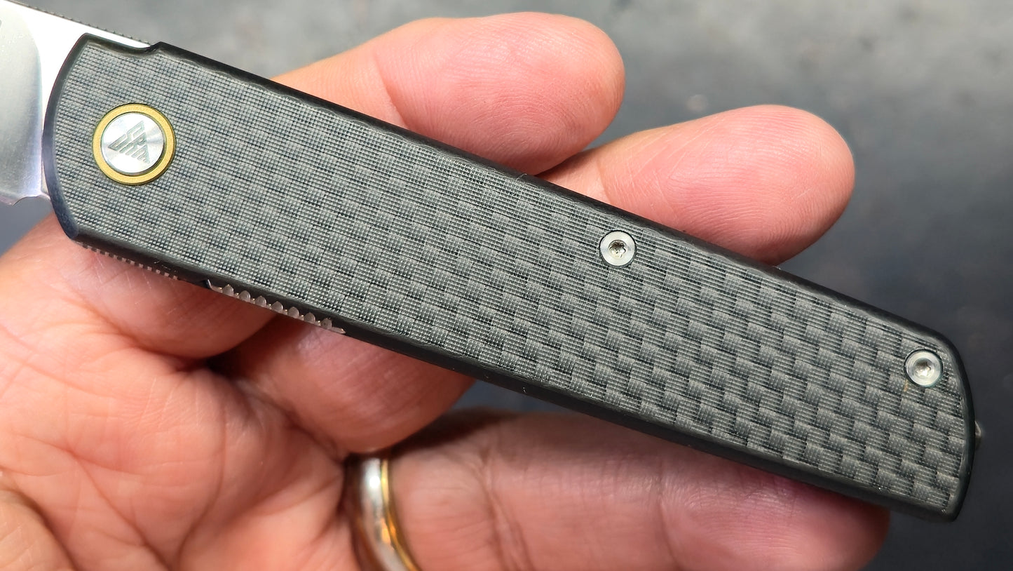 SRM Qrick SRM408LKB Linerlock Black G10/Carbon Fiber Handle 14C28N Blade