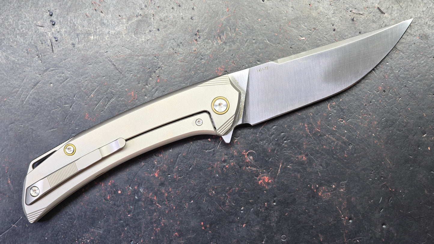 SRM Asika 1411-TZ Titanium Handle 154CM Blade