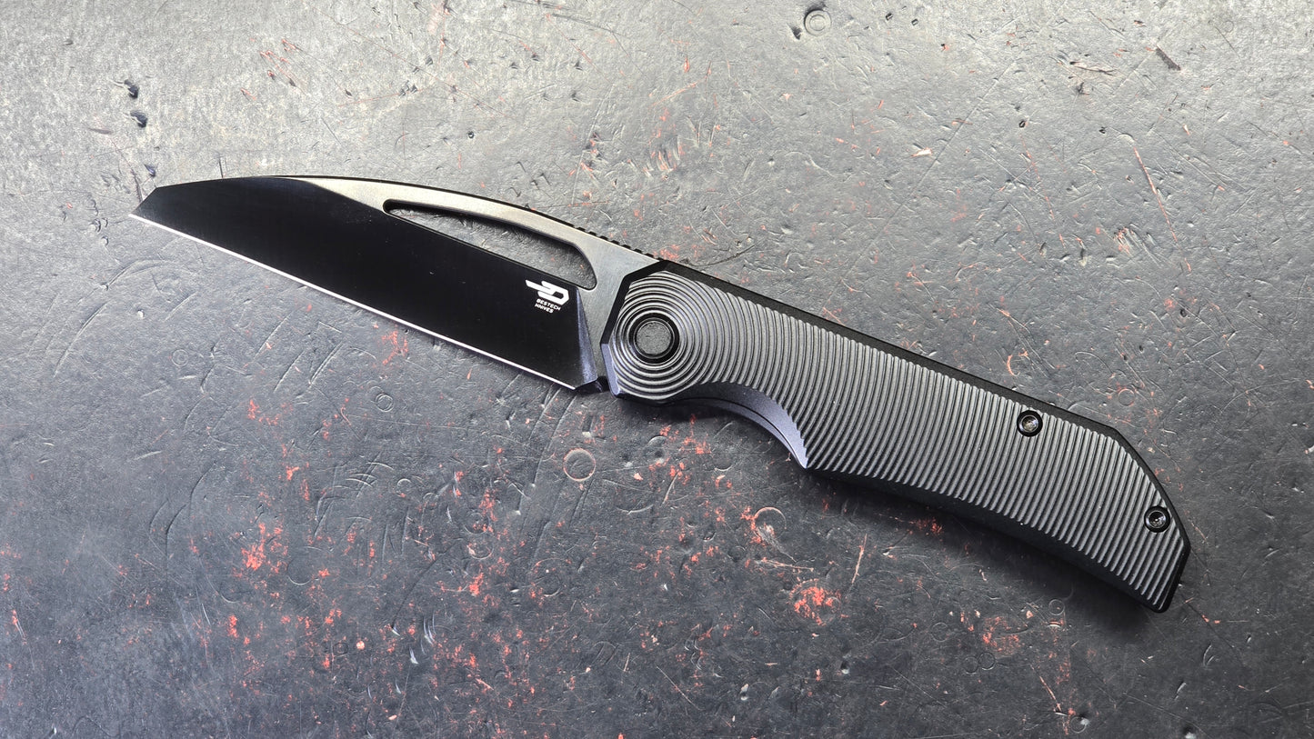 Bestech Mini Taipan Black Titanium Handle M-Cut Satin/Black DLC Blade