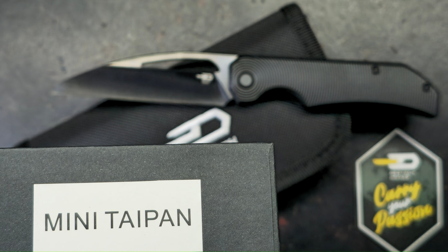 Bestech Mini Taipan Black Titanium Handle M-Cut Satin/Black DLC Blade