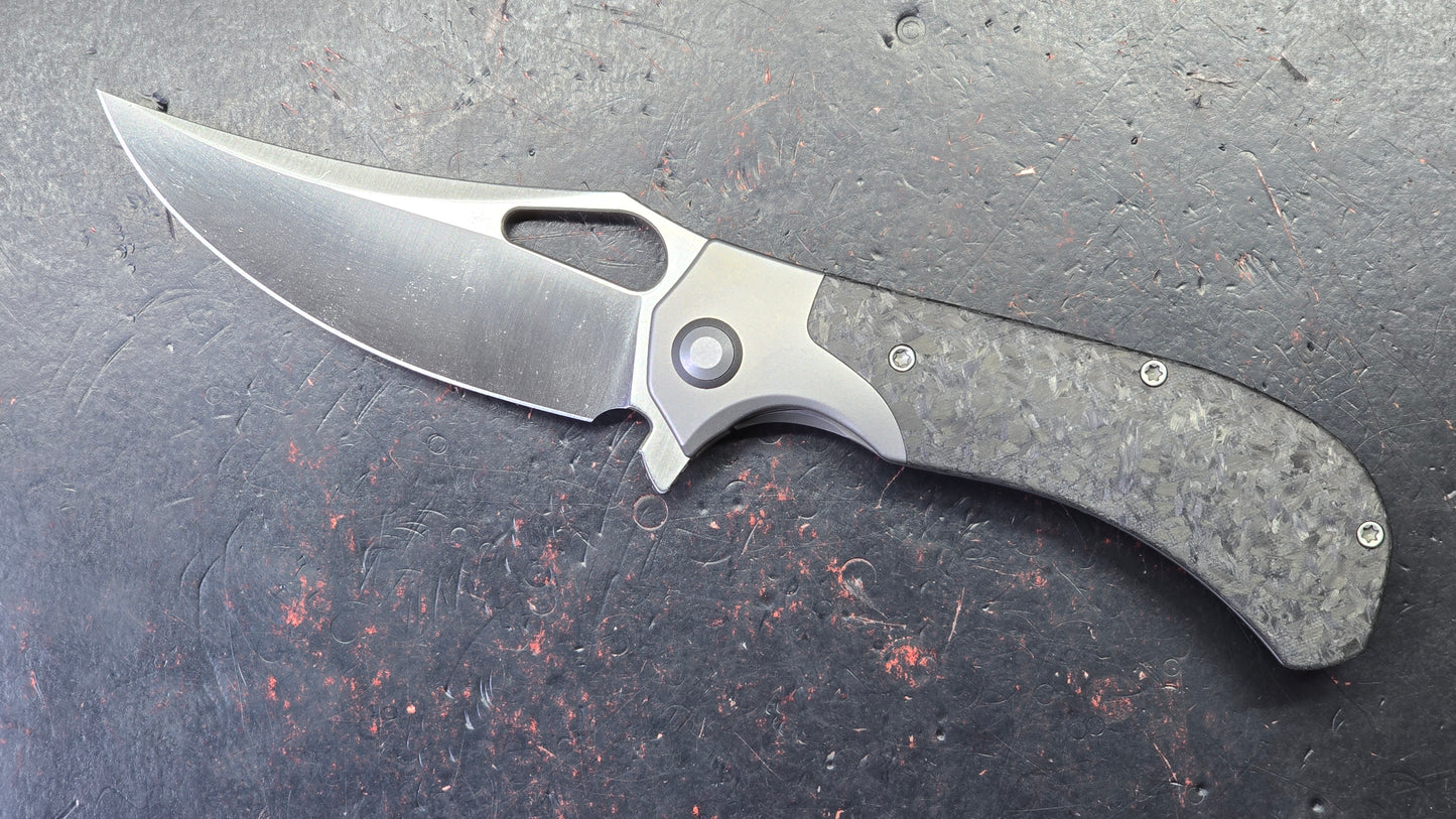 Kizer Cyclone Dark Gray Titanium/Carbon Fiber Handle S35VN Blade