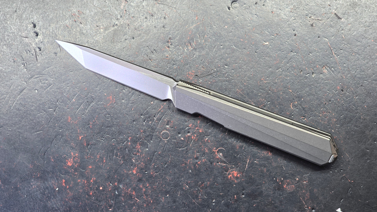 Remette Eligo Liner Lock Gray Titanium Handle M390 Blade