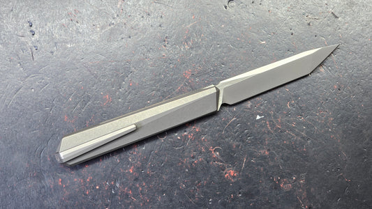 Remette Eligo SLIPJOINT Gray Titanium Handle M390 Blade