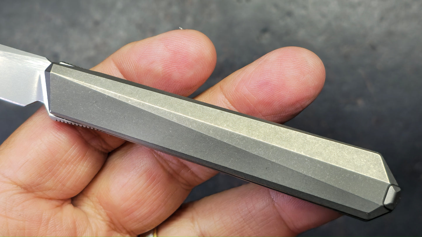 Remette Eligo SLIPJOINT Gray Titanium Handle M390 Blade