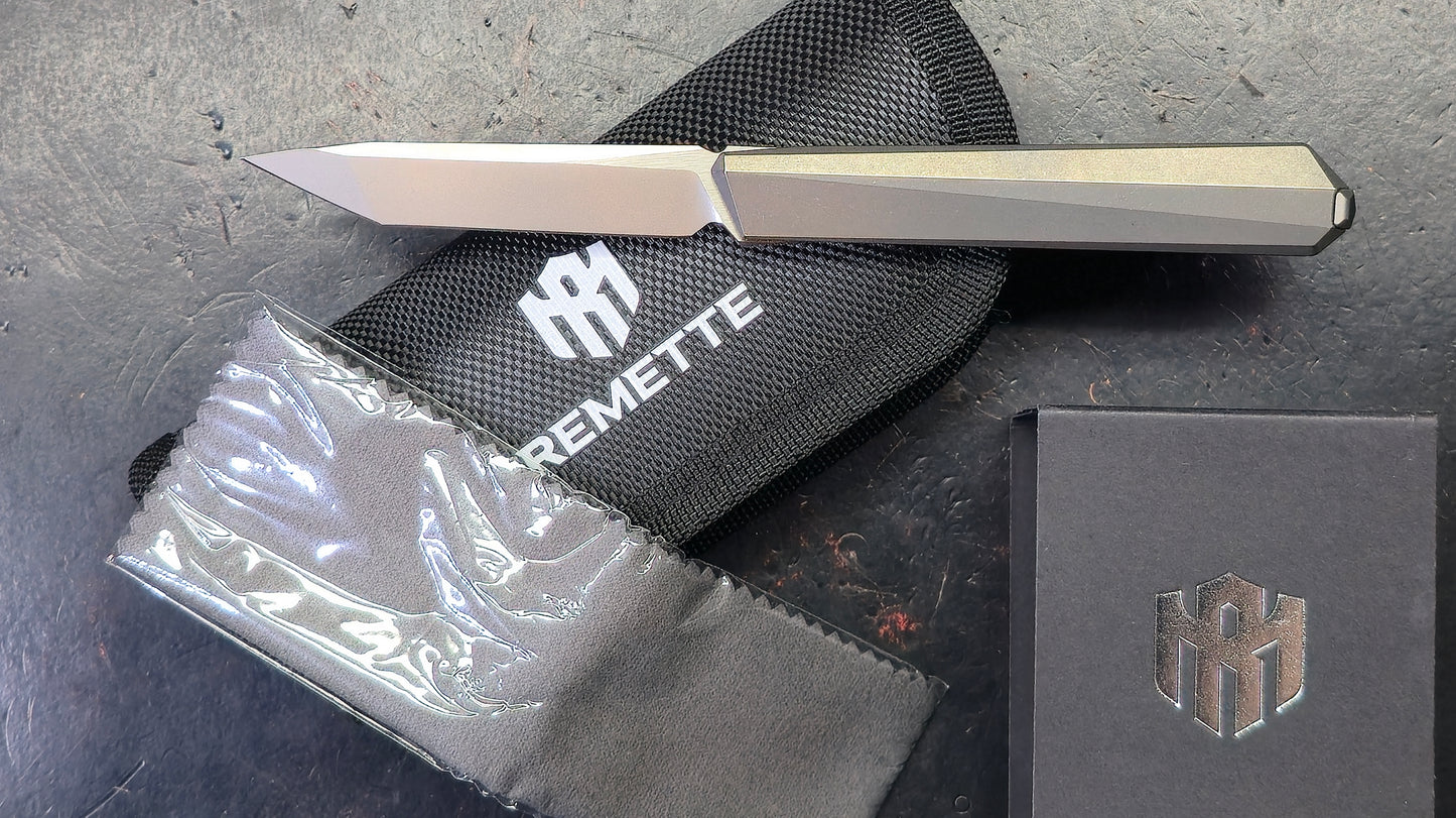 Remette Eligo SLIPJOINT Gray Titanium Handle M390 Blade