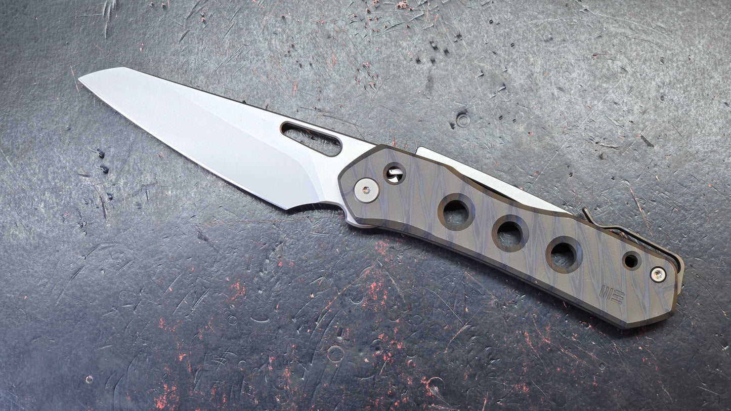 WE Vision R Tiger Stripe Titanium Handle CPM 20CV Blade