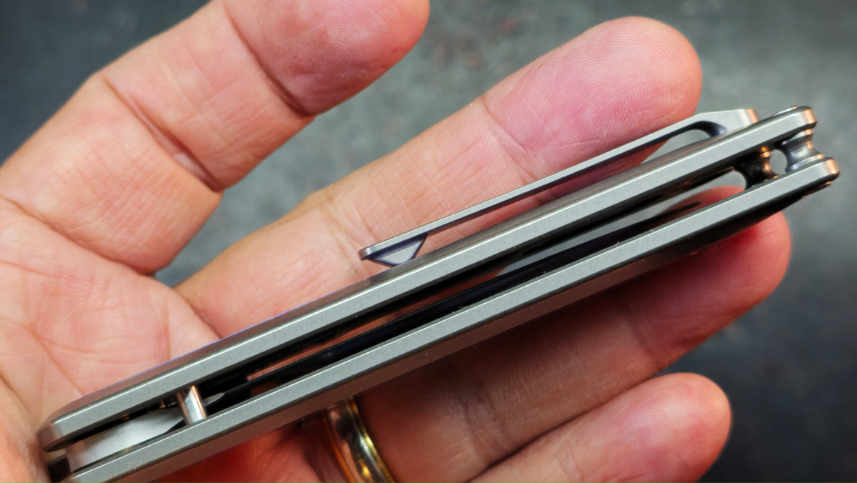 Kizer Quoll Titanium/Blue Crystallized Titanium Handle S45VN Blade