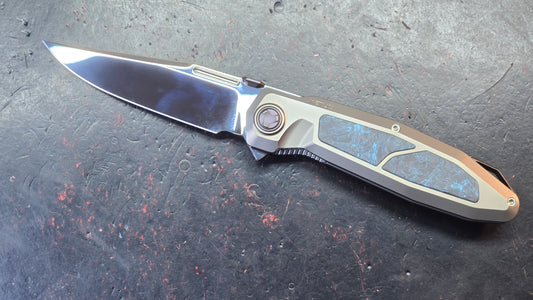 Ketuo Bratva Titanium/Carbon Fiber Handle M390 Blade (Mirror Polished)