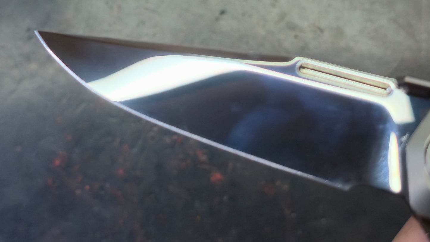 Ketuo Bratva Titanium/Carbon Fiber Handle M390 Blade (Mirror Polished)