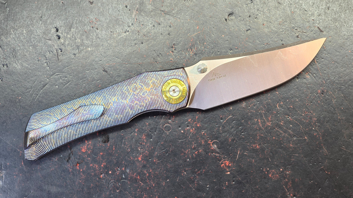 TwoSun TS622 Color Titanium Handle YJ01-V2 Blade