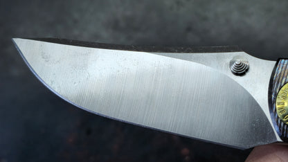 TwoSun TS622 Color Titanium Handle YJ01-V2 Blade