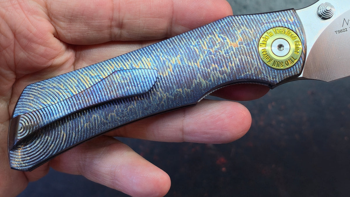 TwoSun TS622 Color Titanium Handle YJ01-V2 Blade
