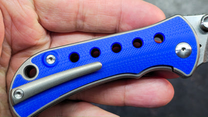 TwoSun TS422 Titanium Handle Blue G10 Inlay K110 Blade