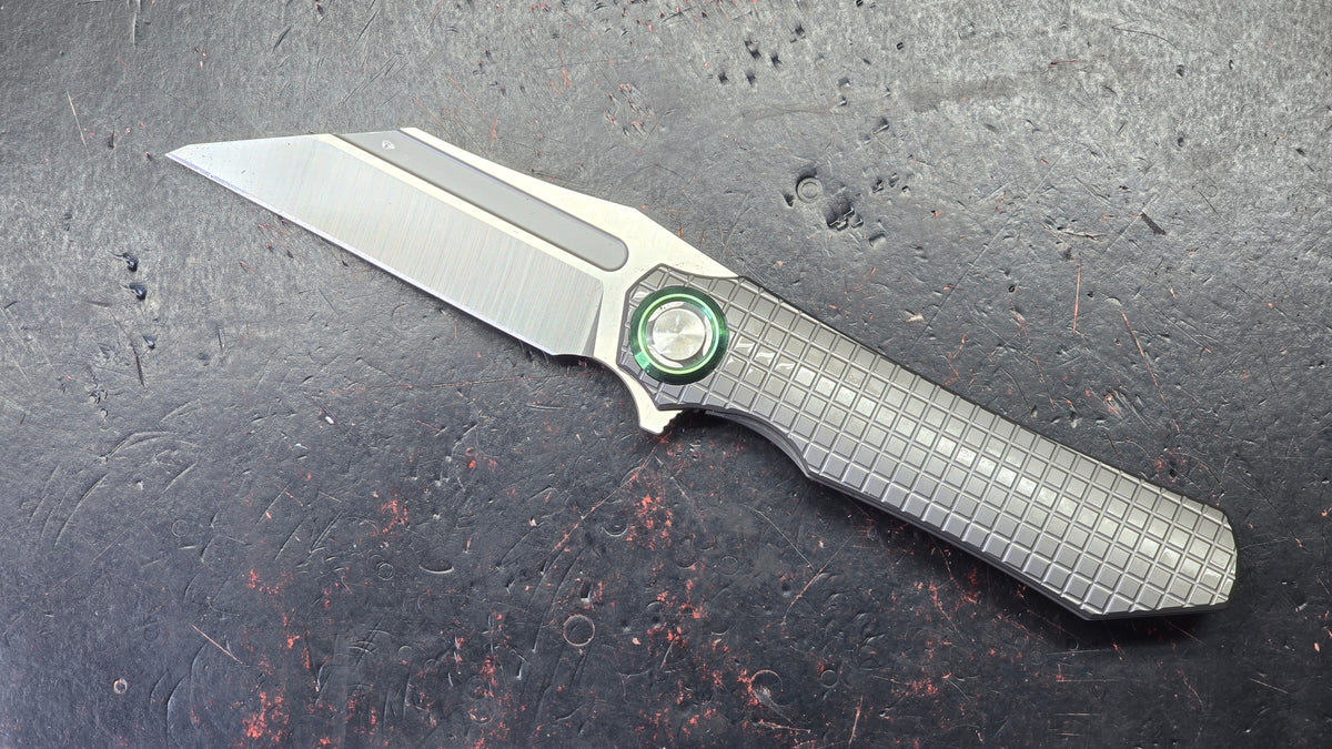 TwoSun TS195 INTEGRAL Titanium Frag Pattern Handle M390 Blade
