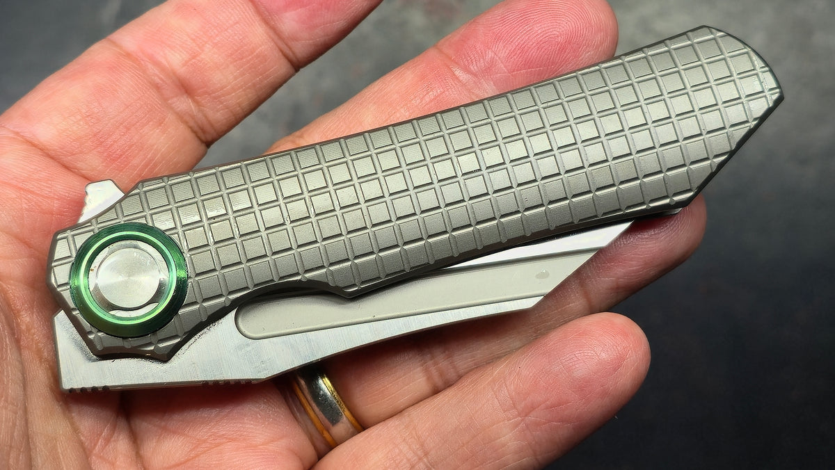 TwoSun TS195 INTEGRAL Titanium Frag Pattern Handle M390 Blade