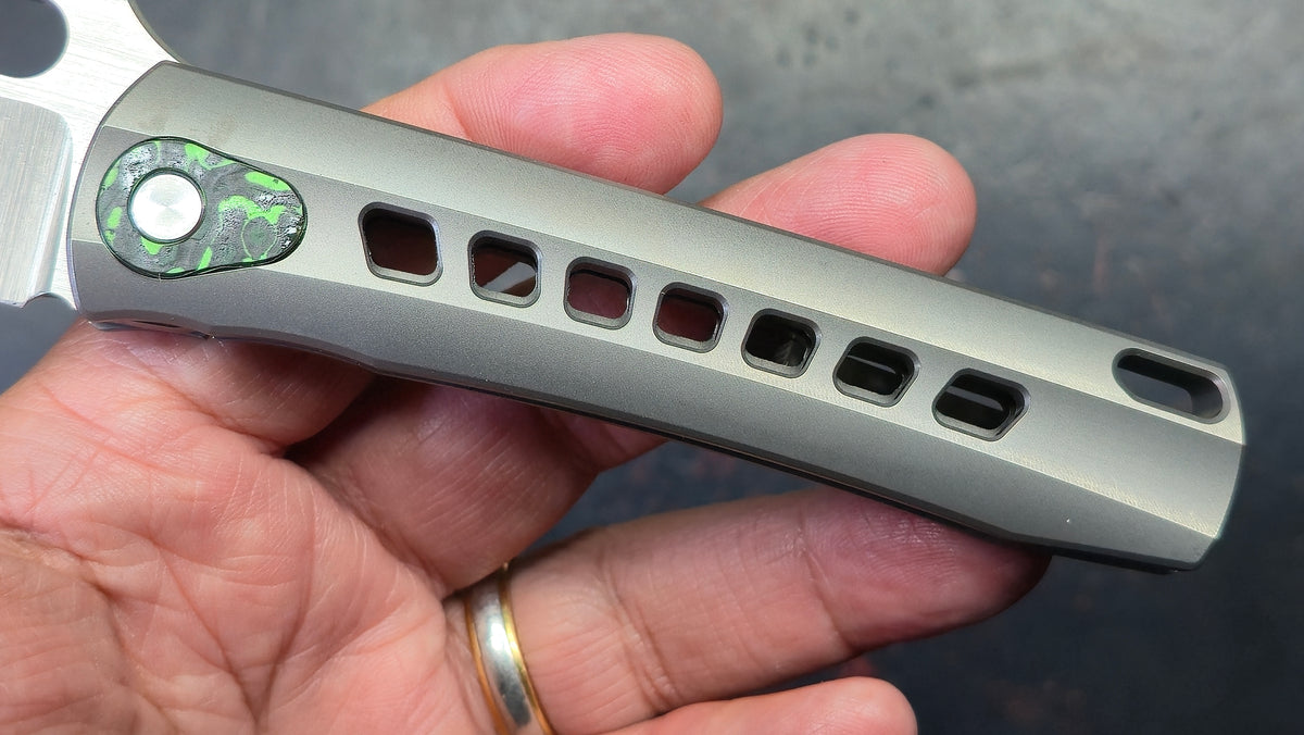 TWOSUN TS451 INTEGRAL Gray Titanium Handle M398 Blade