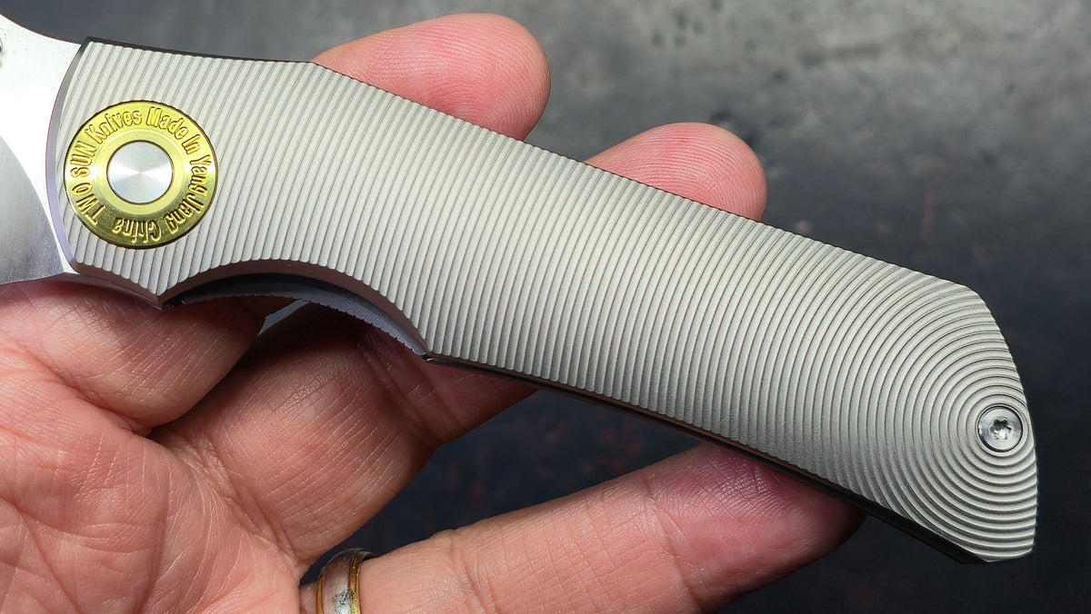 TwoSun TS622 Titanium Handle YJ01-V2 Blade