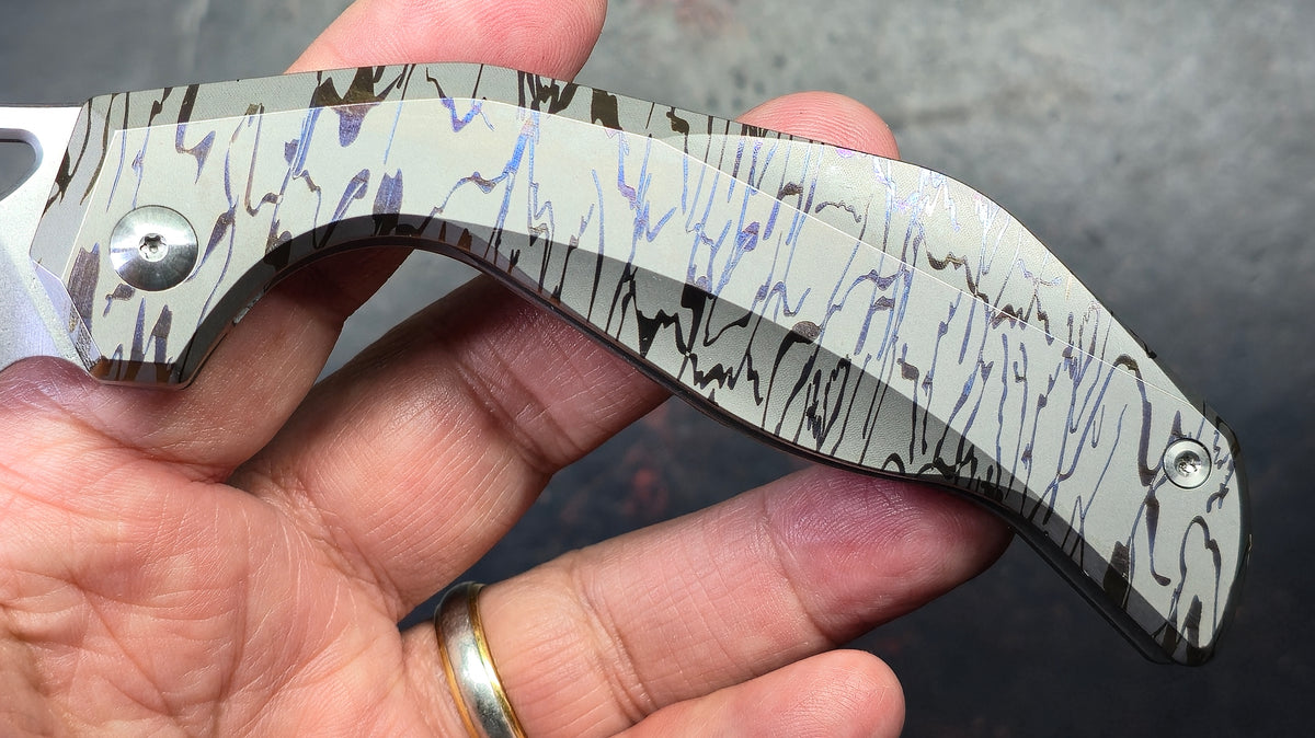 TwoSun TS570 Lined Titanium Handle 14c28n Blade