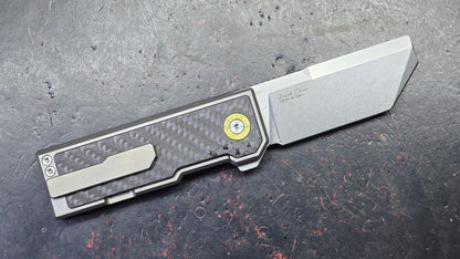 TwoSun TS529 Titanium/Carbon Fiber Handle 14C28N Blade