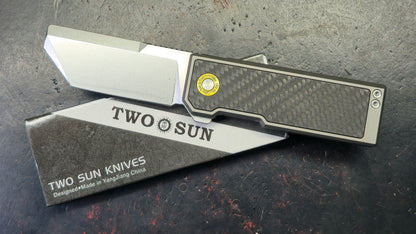TwoSun TS529 Titanium/Carbon Fiber Handle 14C28N Blade