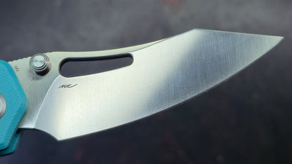 Kubey Caiman Blue G10 Handle San Mai M2 Blade