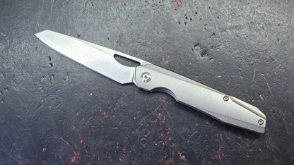 Kizer Ge (Genie) Titanium Handle CPM S35VN Blade