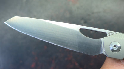 Kizer Ge (Genie) Titanium Handle CPM S35VN Blade