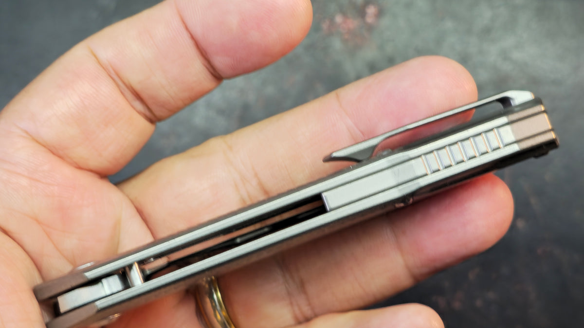 Kizer Ge (Genie) Titanium Handle CPM S35VN Blade