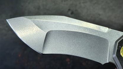 TwoSun TS527 Titanium/Carbon Fiber Handle 14C28N Blade