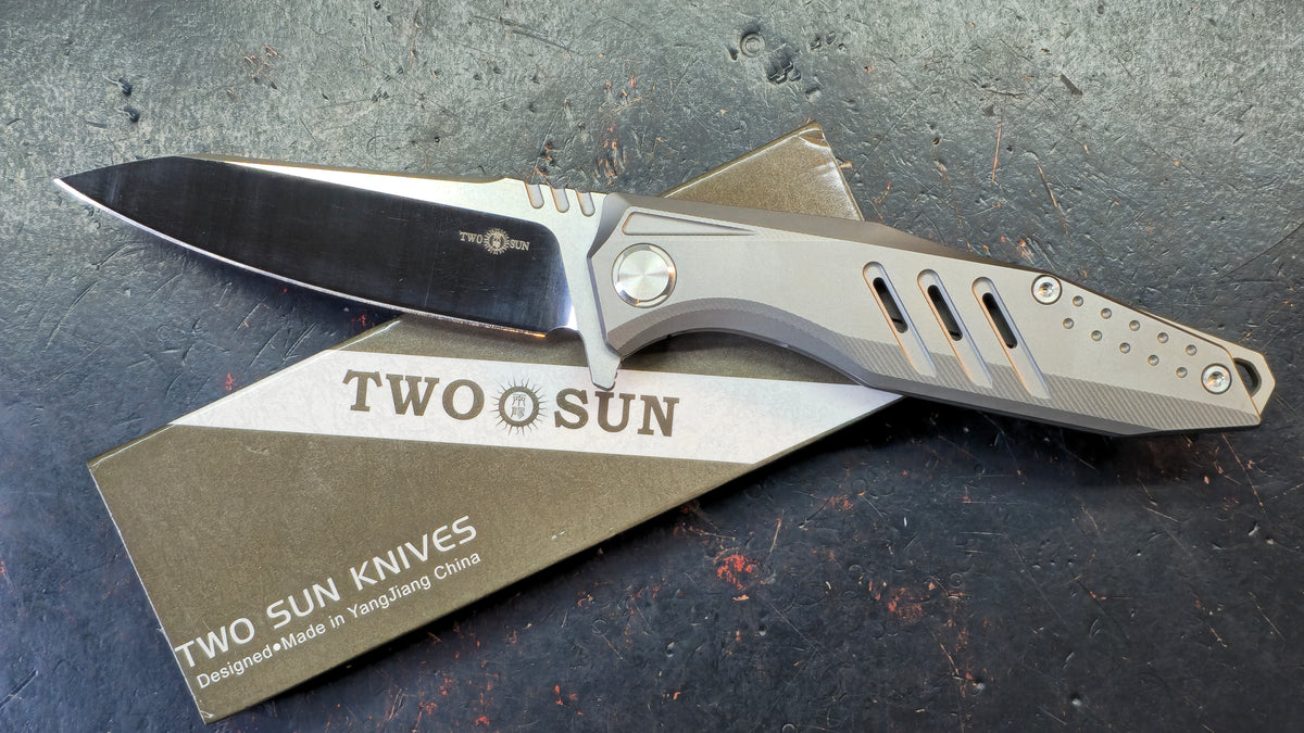 Twosun TS292 Titanium Handle 14C28N Blade