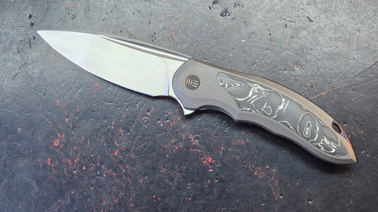 WE Knife Makani Titanium Aluminum Foil/Carbon Fiber Handle CPM 20CV Blade
