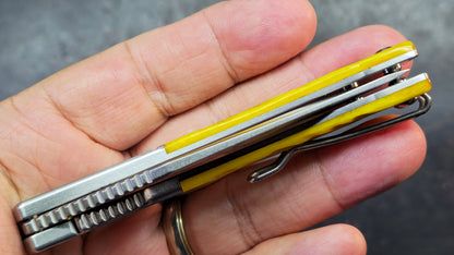 Finch Gooseneck Goldenrod Jigged Bone Handle 14c28n Blade