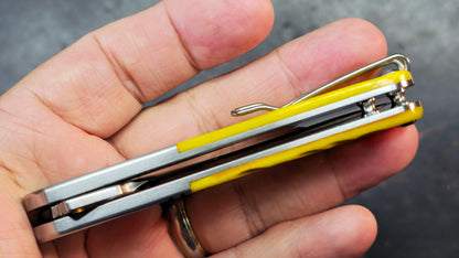 Finch Gooseneck Goldenrod Jigged Bone Handle 14c28n Blade