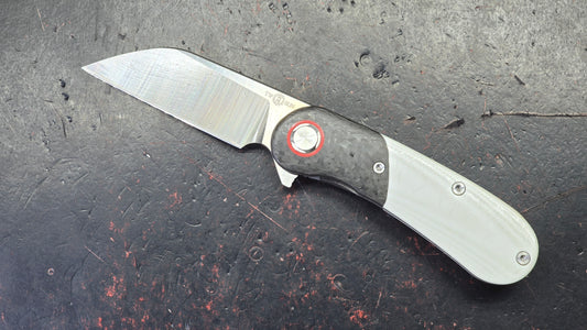 TwoSun TS204 Carbon Fiber Titanium G10 Handle S90V Blade