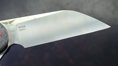 TwoSun TS204 Carbon Fiber Titanium G10 Handle S90V Blade