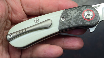 TwoSun TS204 Carbon Fiber Titanium G10 Handle S90V Blade