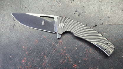 Kizer Kyre Titanium Handle S35VN Blade