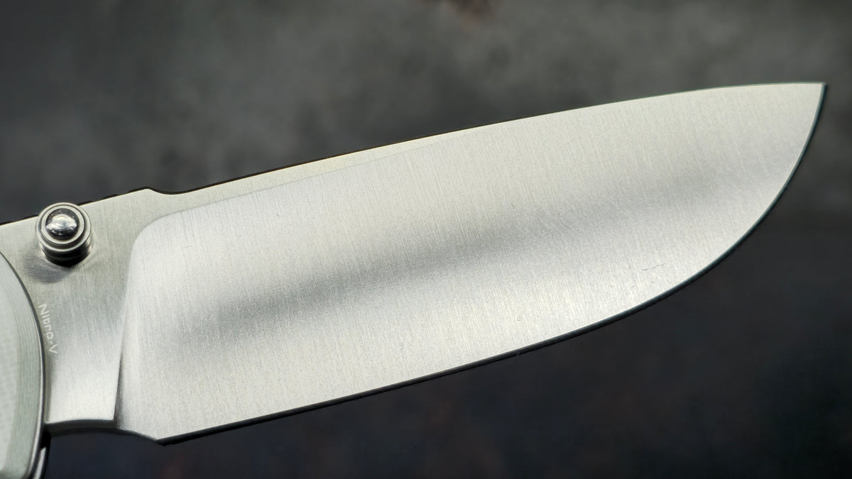Civivi Zygon White/Black G-10 Handle Nitro-V Blade