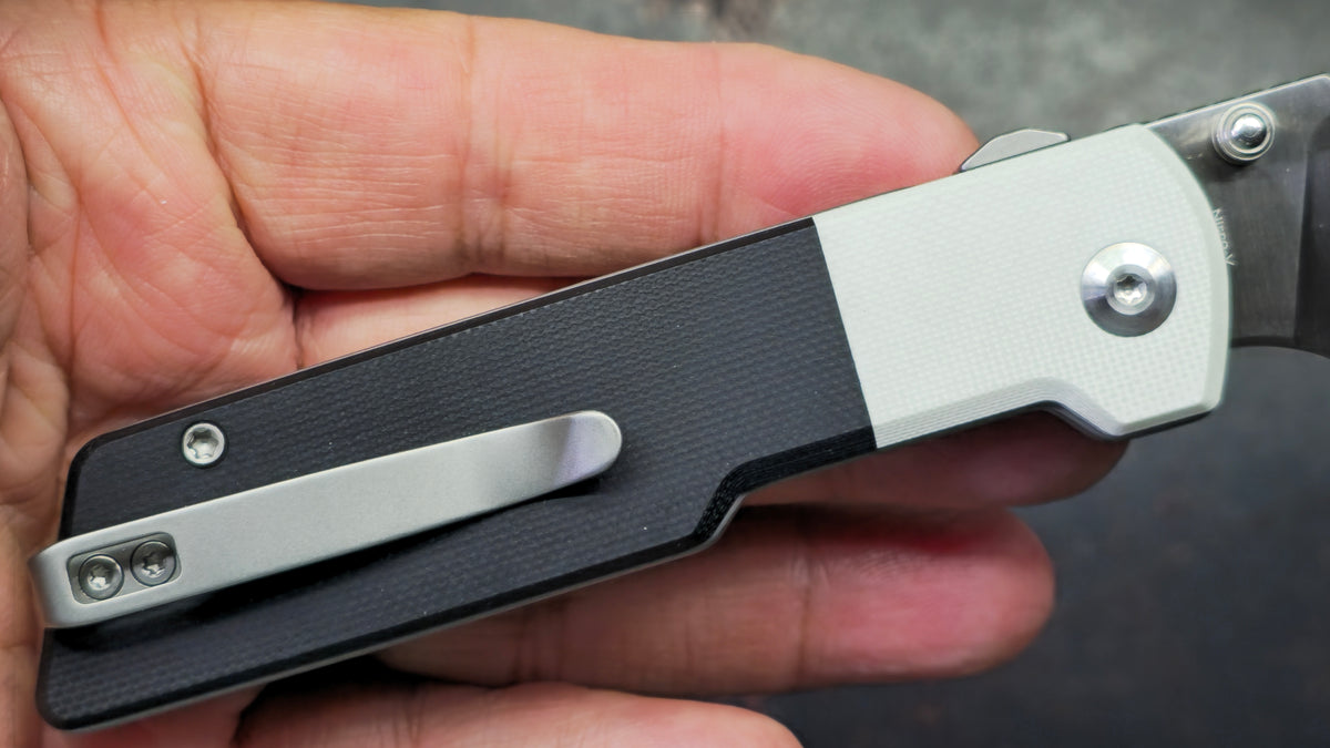 Civivi Zygon White/Black G-10 Handle Nitro-V Blade