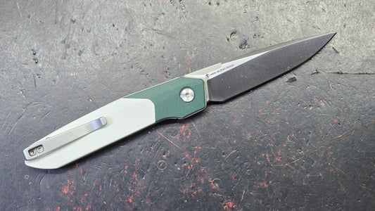 Civivi Brr15 Light Teal Green/White G-10 Handle Nitro-V Blade