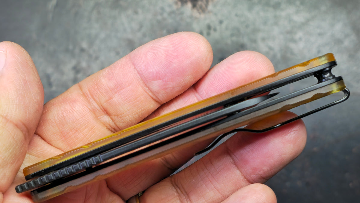 Kizer Kiwami Top Liner Lock Yellow PEI Handle BD1N Blade