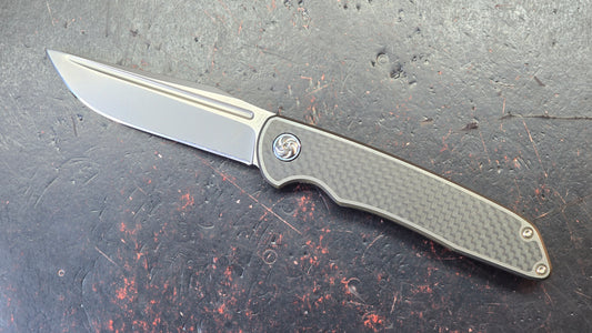 Kizer Matanzas Titanium Carbon Fiber Handle S35VN Blade