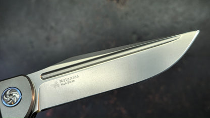 Kizer Matanzas Titanium Carbon Fiber Handle S35VN Blade