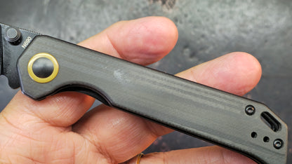 Kizer Begleiter2 Carbon Fiber Handle N690 Blade