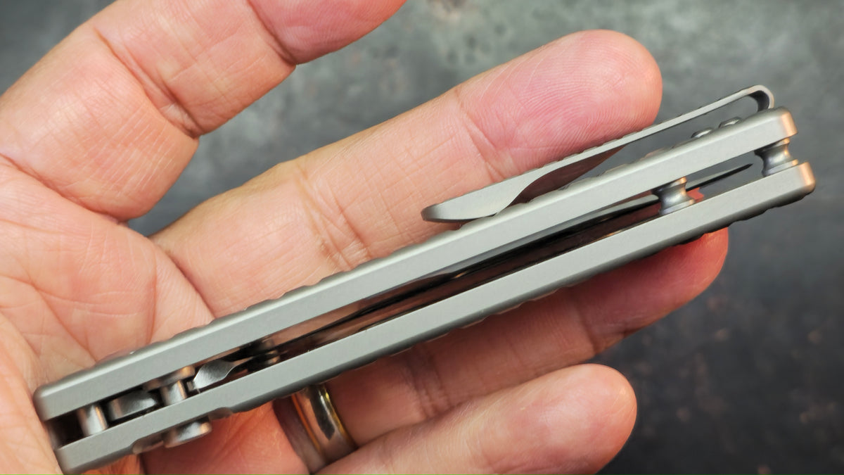 Kizer Original XL Frag Titanium Handle S35VN Blade