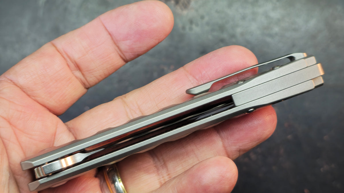 Kizer Noble Titanium Handle S35VN Blade