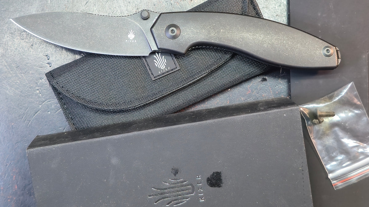 Kizer Doberman Titanium Handle S35VN Blade