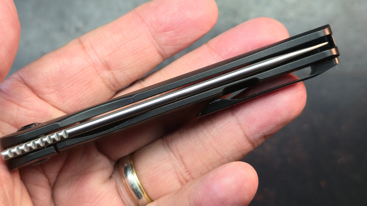 Kizer Latt Vind Titanium Handle S35VN Blade