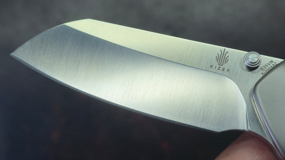 Kizer Guru Titanium Handle S35VN Blade